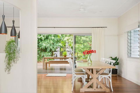 A Perfect Stay - The White Rabbit - Accommodation Whitsundays 3