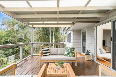 A Perfect Stay - The White Rabbit - Accommodation Whitsundays 1