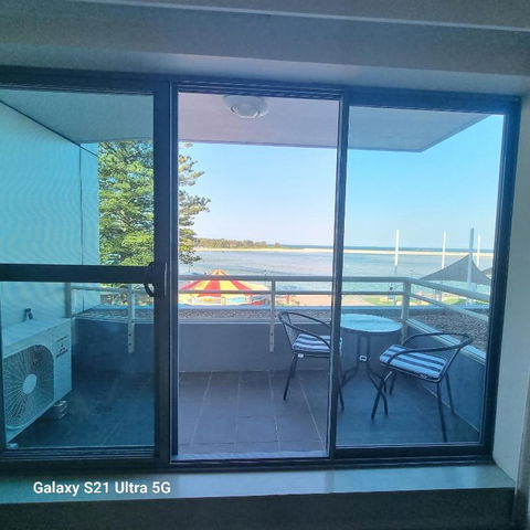A-The Entrance Private Water Front 1 Bedroom Appartment At The Oaks - Accommodation Whitsundays 2