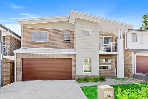 AirCabin - Norwest - Luxury Lovely - 4 Beds House - Accommodation Whitsundays 1