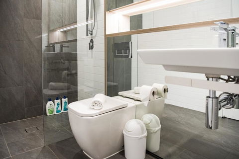AirTrip Apartments On Tribune Street - Accommodation Whitsundays 4