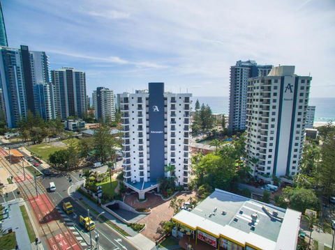 Alexander Holiday Apartments - Accommodation Whitsundays 0
