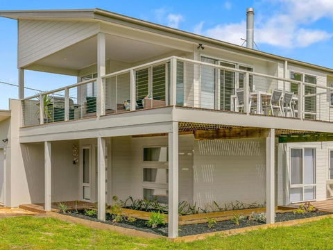 All Decked Out - Accommodation Whitsundays 0