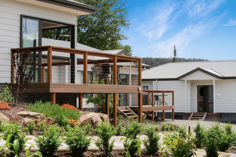 All Seasons Marysville - Accommodation Whitsundays 3