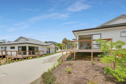 All Seasons Marysville - Accommodation Whitsundays 4