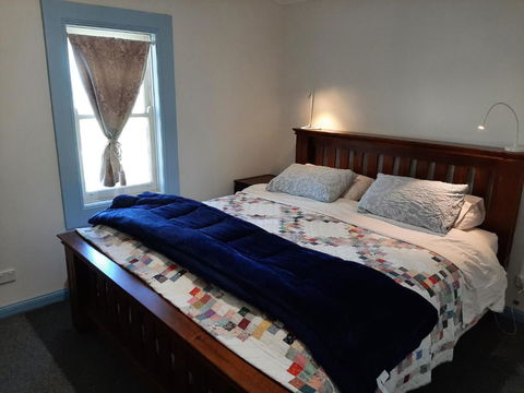 Alloway Bank - Accommodation Whitsundays 4