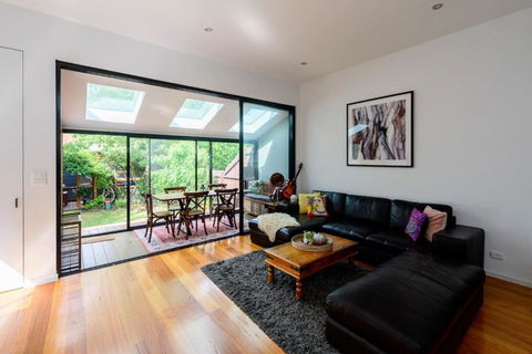 Alma, Art Deco Home In Caufield North - Accommodation Whitsundays 0