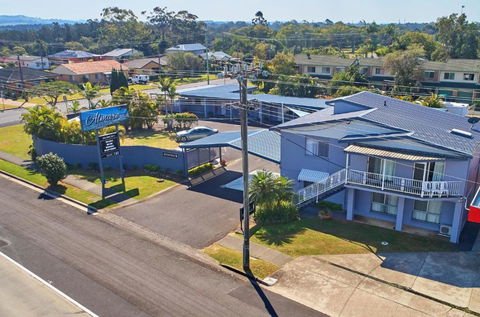 Almare Tourist Motel - Accommodation Whitsundays 0