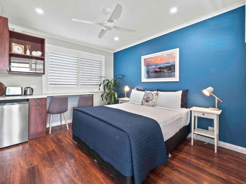 Almare Tourist Motel - Accommodation Whitsundays 1