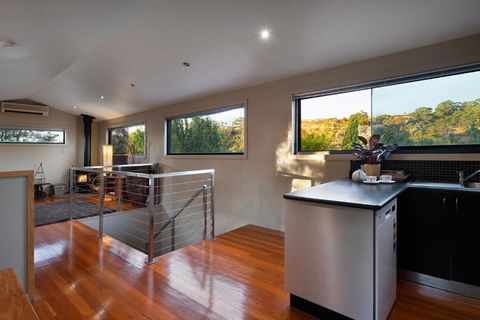 Alofi - Accommodation Whitsundays 0