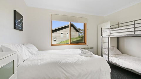 Alpine Haven 5 - Accommodation Whitsundays 1