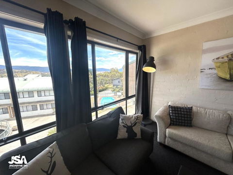 Alpine Mountain View 44 - Accommodation Whitsundays 4