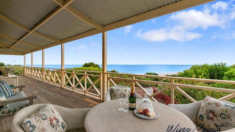 Alton House By Wine Coast Holidays - Accommodation Whitsundays 1