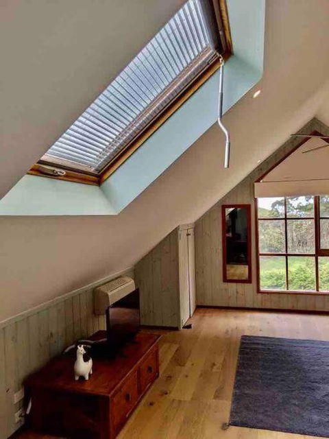Alyeska Loft - Apollo Bay Studio Loft Apartment - Accommodation Whitsundays 1