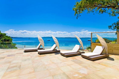 Amarna Luxury Beach Resort - Accommodation Whitsundays 1