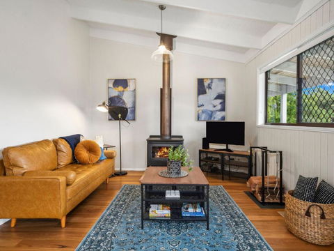 Amaroo Cottage - Accommodation Whitsundays 1