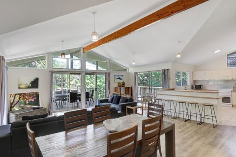 Amaroo House - Accommodation Whitsundays 2