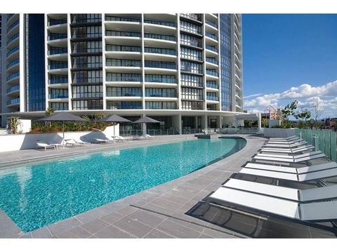 Amazing Sierra Grand Resort 26th Floor - Accommodation Whitsundays 1