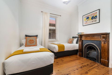 Ambrose On Byng - Central Location - Accommodation Whitsundays 4