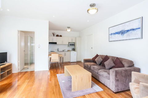 Anglesea River Apartment 22 - Accommodation Whitsundays 1