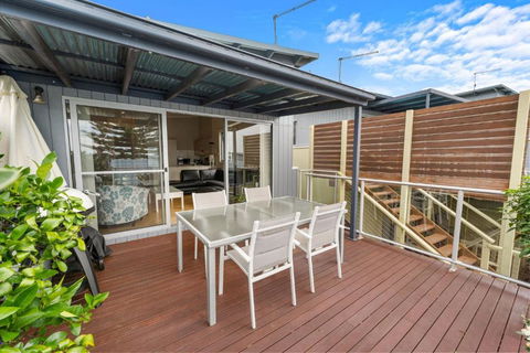 Angourie Blue 5 - Ocean Views - Accommodation Whitsundays 2