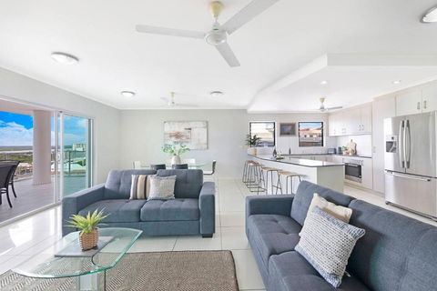 Alta Vista - City View Oasis In The Heart Of Darwin - Accommodation Whitsundays 1
