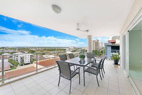Alta Vista - City View Oasis In The Heart Of Darwin - Accommodation Whitsundays 2