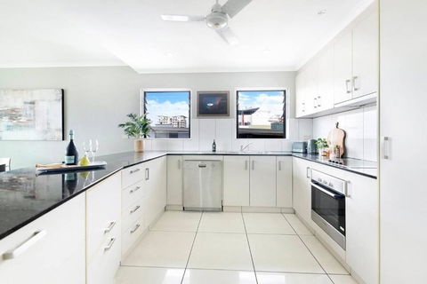 Alta Vista - City View Oasis In The Heart Of Darwin - Accommodation Whitsundays 4