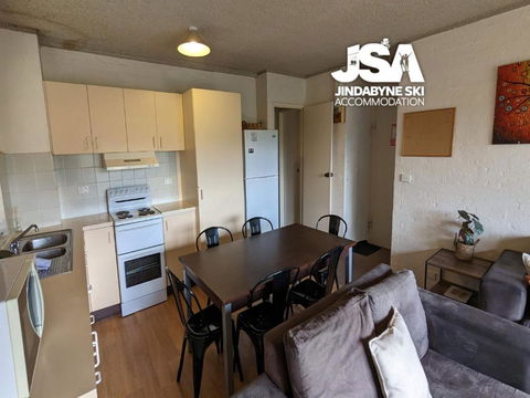 Alpine Mountain View Kirwan 48 - Accommodation Whitsundays 2