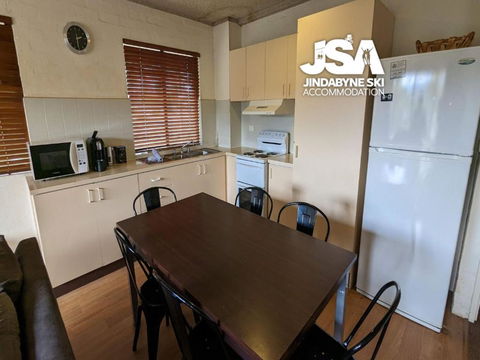 Alpine Mountain View Kirwan 48 - Accommodation Whitsundays 3