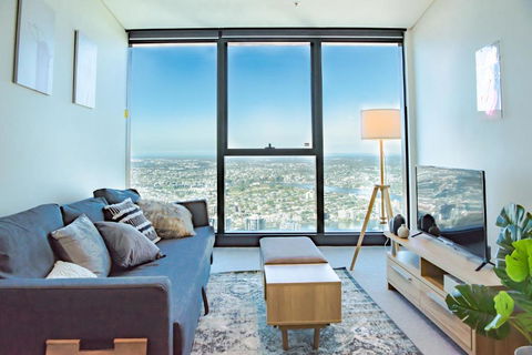 AirTrip Apartment On Margaret Street In CBD - Accommodation Whitsundays 0