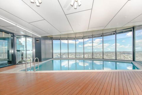 AirTrip Apartment On Margaret Street In CBD - Accommodation Whitsundays 3