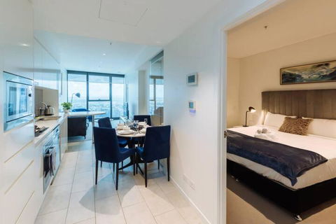 AirTrip Apartment On Margaret Street In CBD - Accommodation Whitsundays 2