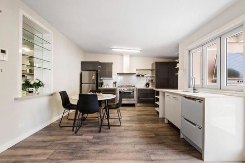 Azami - Charming Gilbert Cottage - Accommodation Whitsundays 2