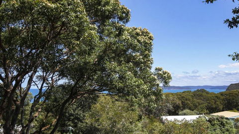 Anthonys Treehouse By The Beach - Accommodation Whitsundays 2