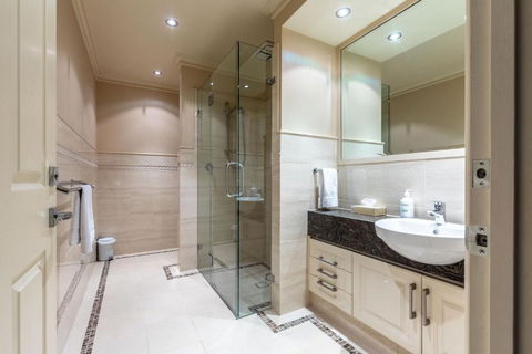 Apartment 1, 9 River Lane, Mannum - Accommodation Whitsundays 1