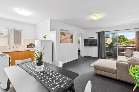 Apartment 10 Burswood - Accommodation Whitsundays 0