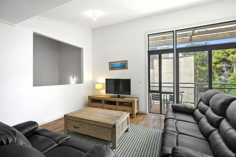 Apartment 36 Pacific Apartments - Accommodation Whitsundays 1
