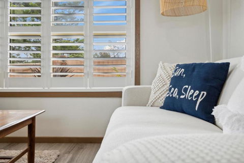 Apartment In Cowes Central On Chapel - Accommodation Whitsundays 4