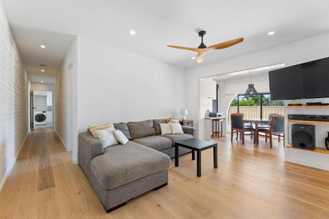 Apollo Unit 4 - Ground Floor - Block A - Accommodation Whitsundays 0