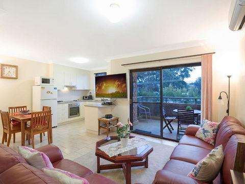 Apollo Unit 8 1st Floor - Accommodation Whitsundays 0