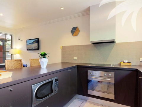 Aqua Apartment 2 - Accommodation Whitsundays 3