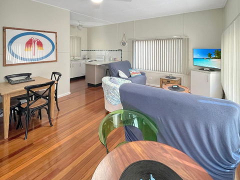 Aqua Cottage - Accommodation Whitsundays 3