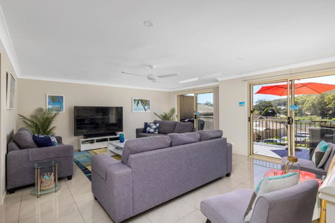 Aqua Lagoon - Great Family Beach Getaway - Accommodation Whitsundays 2
