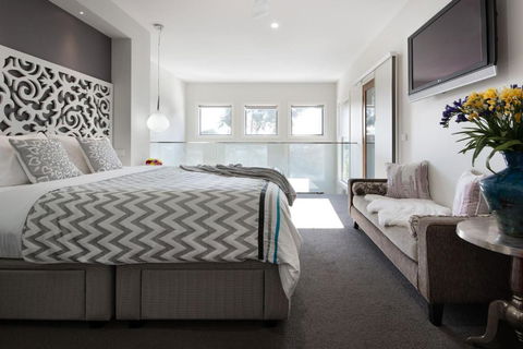 Arabella Meadows - Accommodation Whitsundays 2