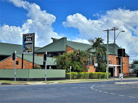 Archer Park Motel - Accommodation Whitsundays 0