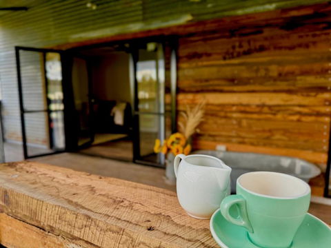 Art Shack @ Wilgabah - Accommodation Whitsundays 1