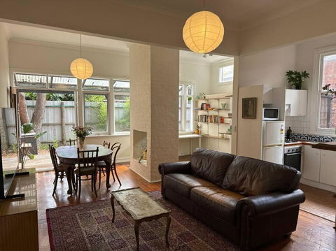 Artsy North Melbourne 2-Bedder - Accommodation Whitsundays 0