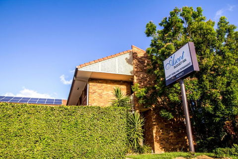 Ascot Budget Inn & Residences - Accommodation Whitsundays 1