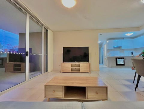 Ashfield 2 Br Apt Bus&Train Shop Parking - Accommodation Whitsundays 1